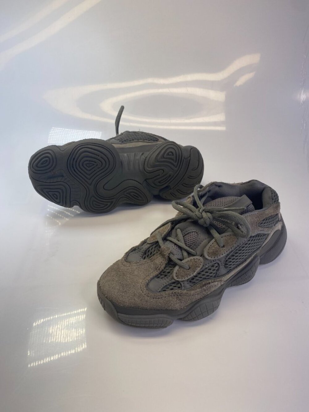 Adidas Yeezy Utility Black Kids Sneakers Sz 4.5